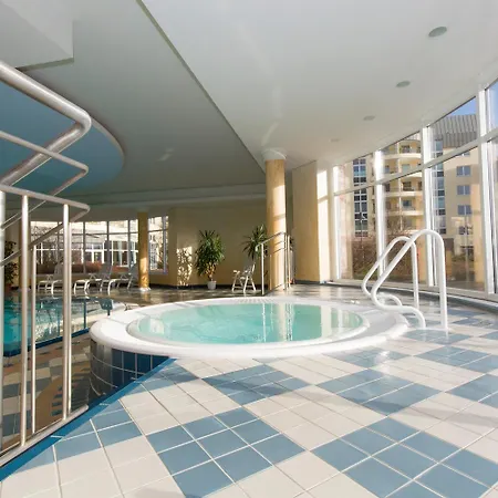 Kurpark Residenz 138 דירה